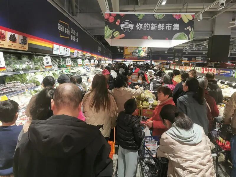 不用跑遠(yuǎn)！顧村首家奧樂齊開業(yè)，日用百貨低價好物任你囤