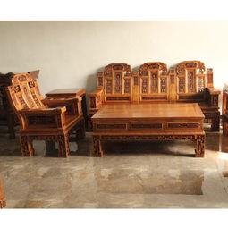 老榆木客廳沙發(fā)的雋永魅力 以恒益老榆木家具為例